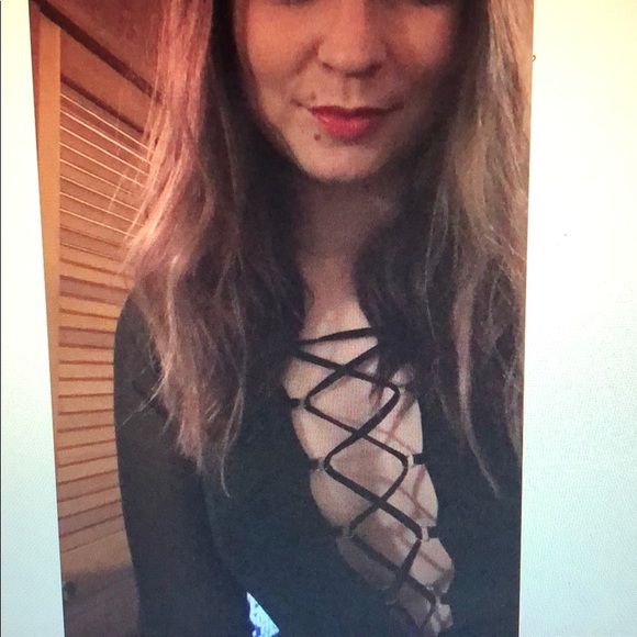 Black Dress - Picture 2 of 8